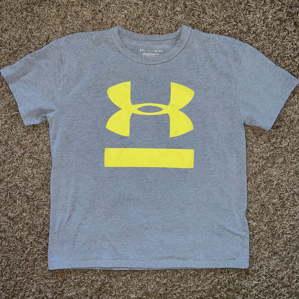 Womens Under Armour Short Shirt